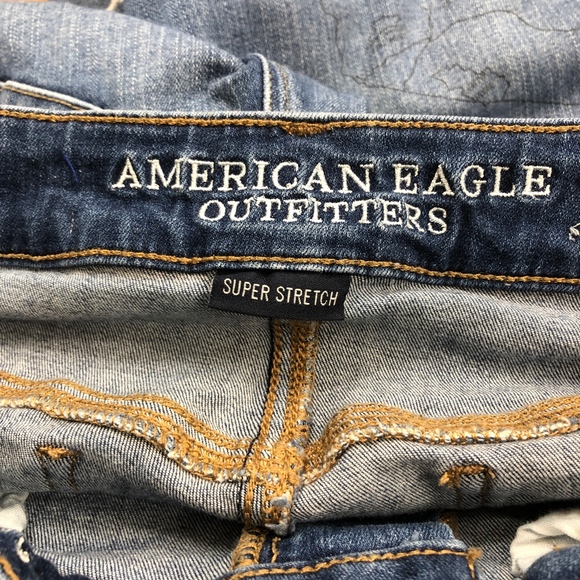 American Eagle Distressed Decorated Jeggings Sz 10 - Picture 7 of 7